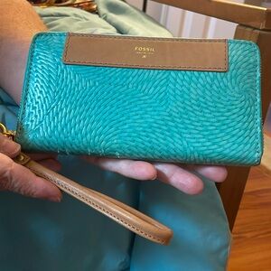 Teal leather fossil wristlet